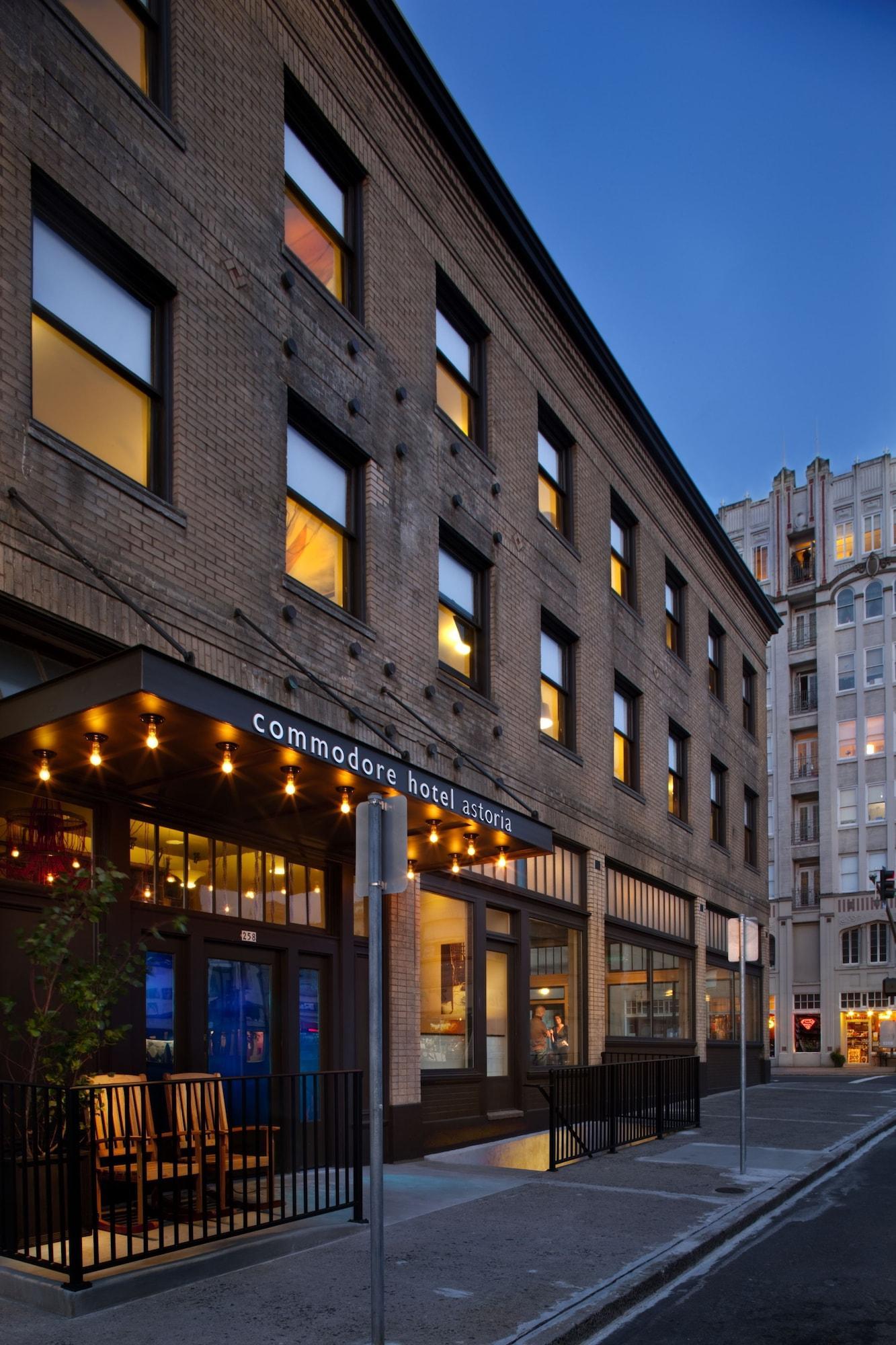 Commodore Hotel Асторія Екстер'єр фото